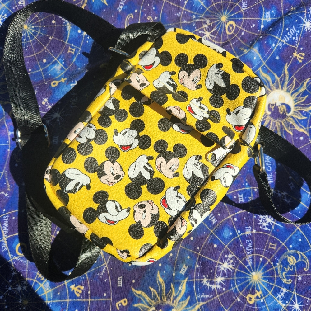 Mickey Mouse Womens Crossbody Wallet Bag Yellow Retro Buckle Down